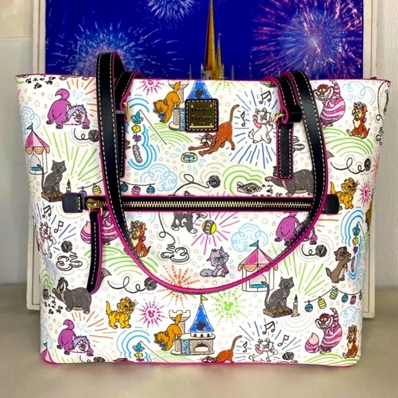 Disney parks x Dooney & Bourke Cats sketch tote nwt - Picture 1 of 7